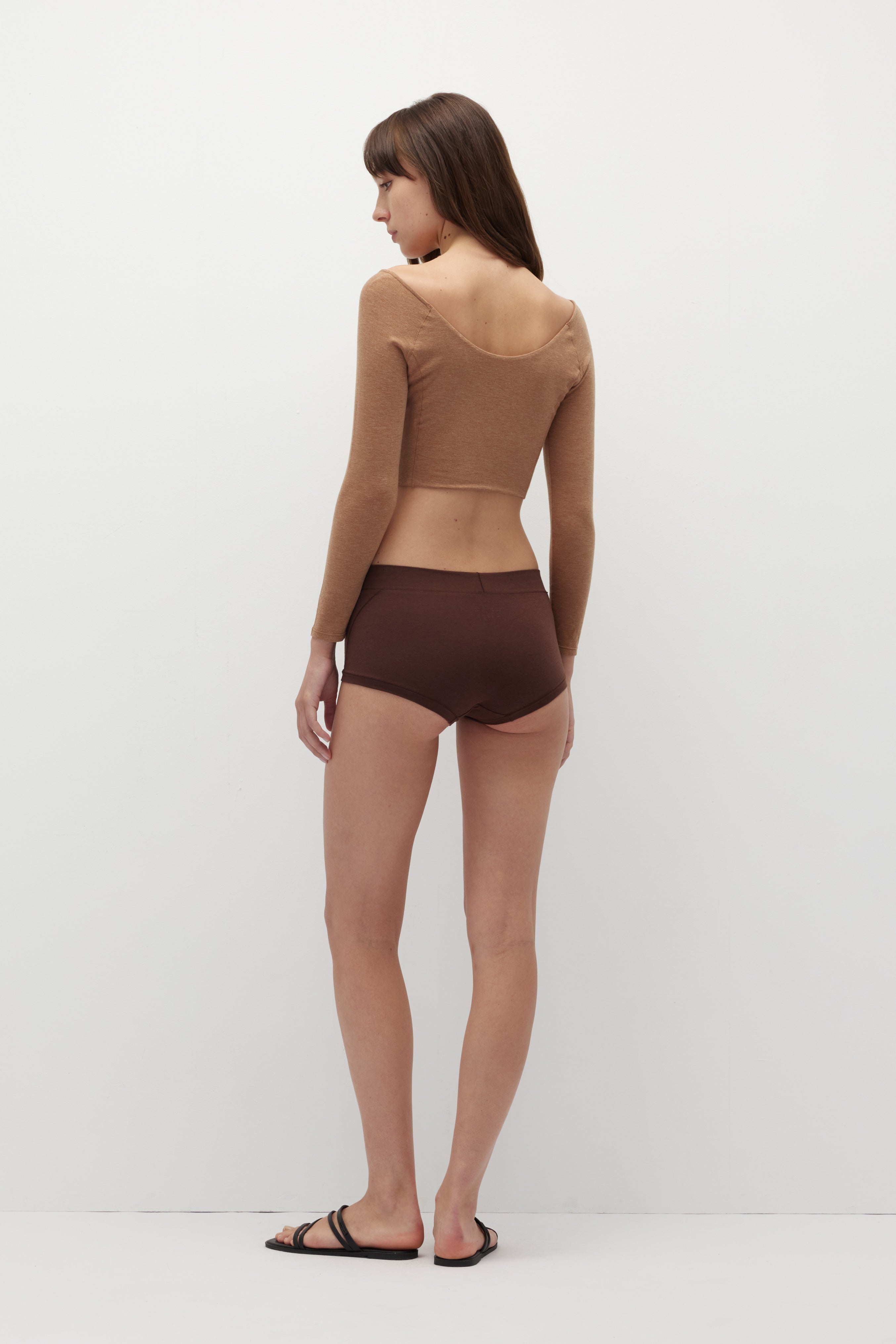 美麗諾羊毛U領短版上衣(七分袖)